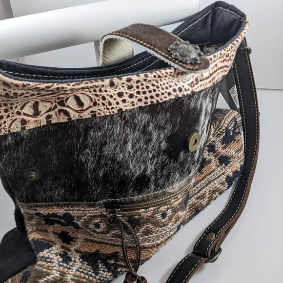 Myra Bag Brown & Black Aztec Crossbody with Cream Accents - Picture 13 of 16